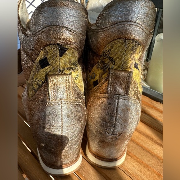 MCM 24K Gold Wedge Sneakers - Picture 7 of 16